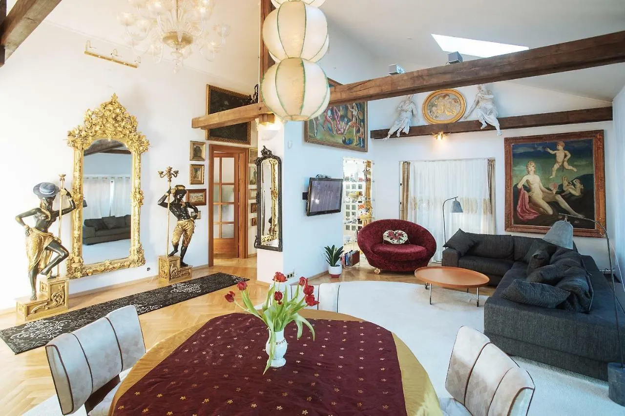 Unique Luxury Loft With Terrace In Old Town Apartment Prague